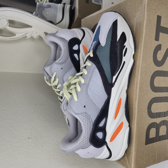 Yeezy Gray and Black Chunky Sneakers - Picture 7 of 8